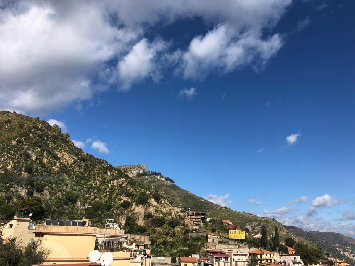 Taormina Center Apartment With Sea View Luaran gambar